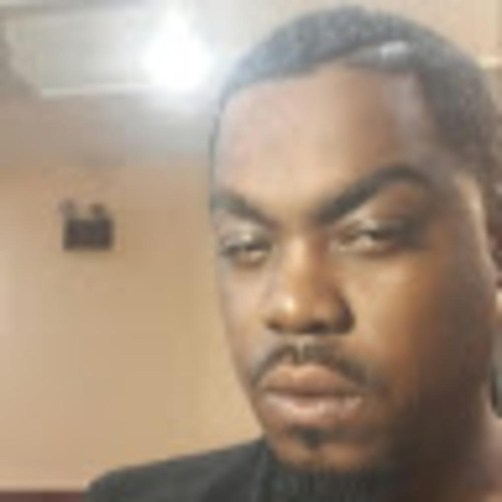 Meet your Posher, Esco